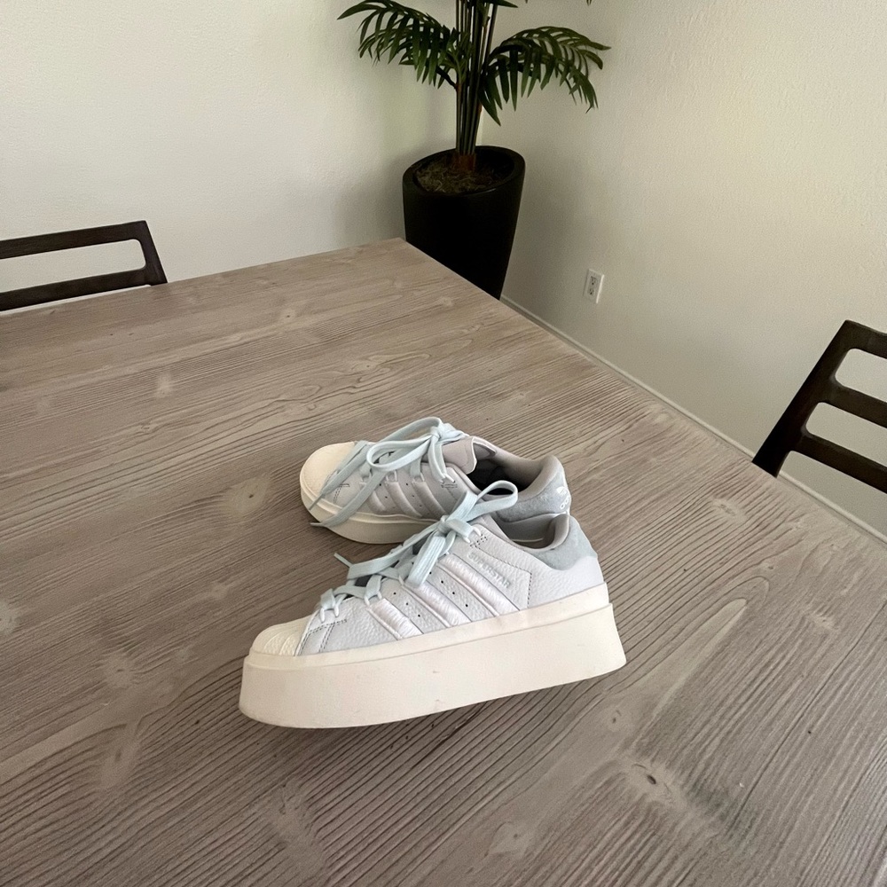 FINAL SALE-ADIDAS ORIGINALS- Superstar Bonega Sneakers- Size 5.5 - Picture 7 of 10